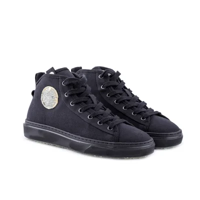 Portuguese-made shoes by Agaricia